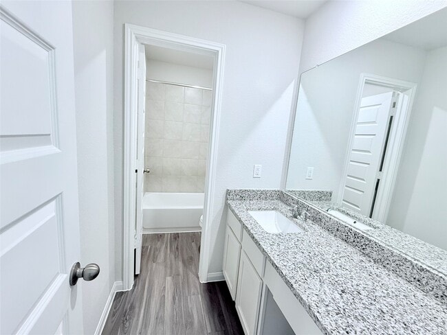 Building Photo - 2349 Mooneye Ct