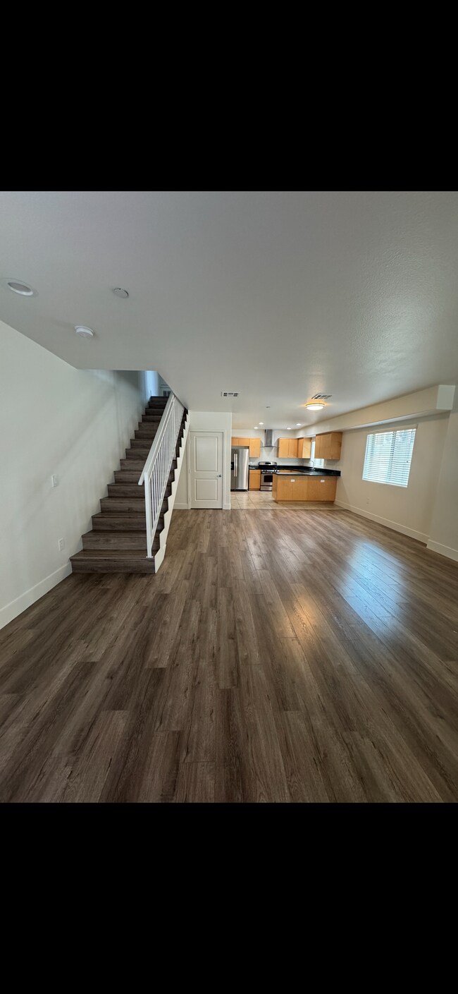 Building Photo - 11312 Huston St