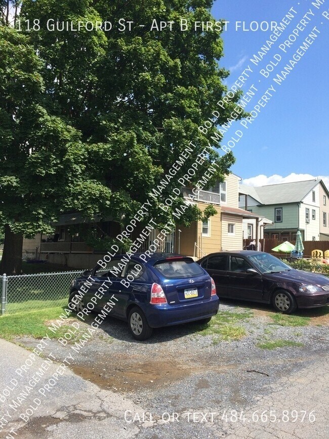 Building Photo - 118 Guilford St
