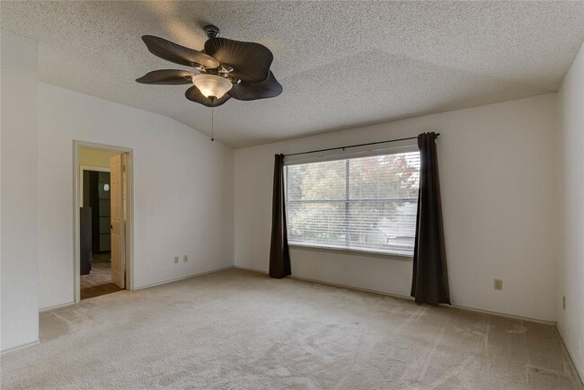 Building Photo - 13210 Marrero Dr