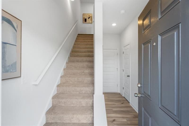 Building Photo - 73 Professional Pl