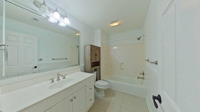 Building Photo - 4064 11th St