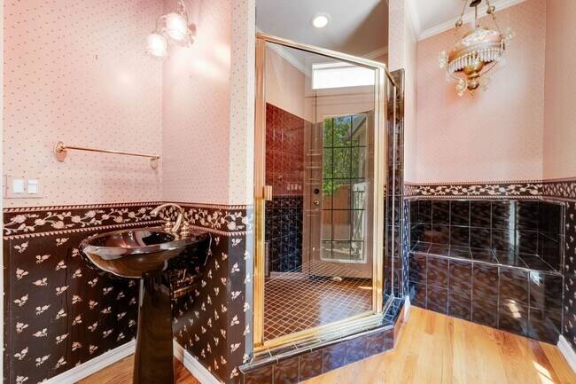 Building Photo - Luxury Custom Home in Folsom with Pool, 3-Car Garage & 4,300+ Sq Ft!