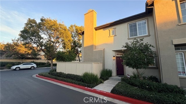 Building Photo - 449 Ridgeway