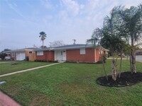 Building Photo - 107 Avalon Way