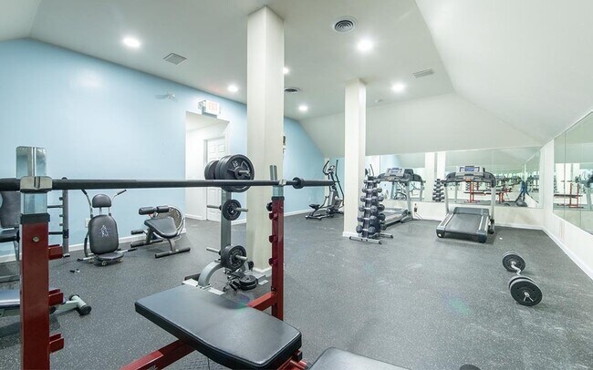 Interior Photo - Spaxalaya 650 Park LLC