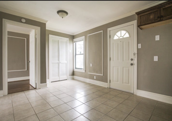 Building Photo - 417 E Holley St