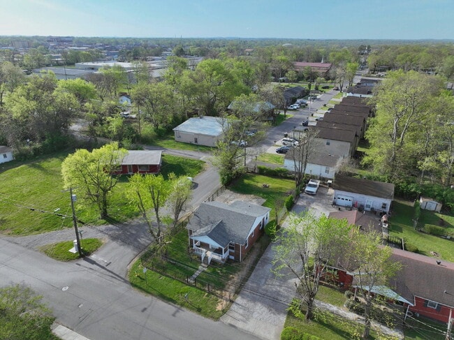 Building Photo - Updated 2BR/2BA Home | Rare Second Bath, Efficient Layout