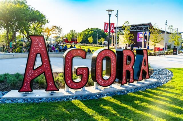 Building Photo - 3120 Bennett Dr