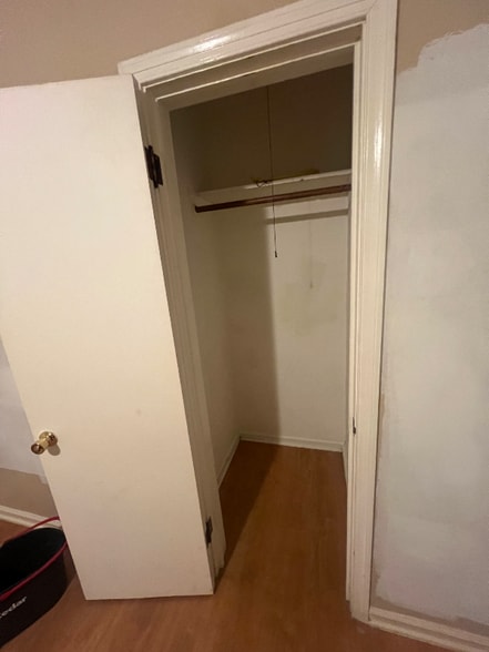 Building Photo - 3513 S 59th Ct