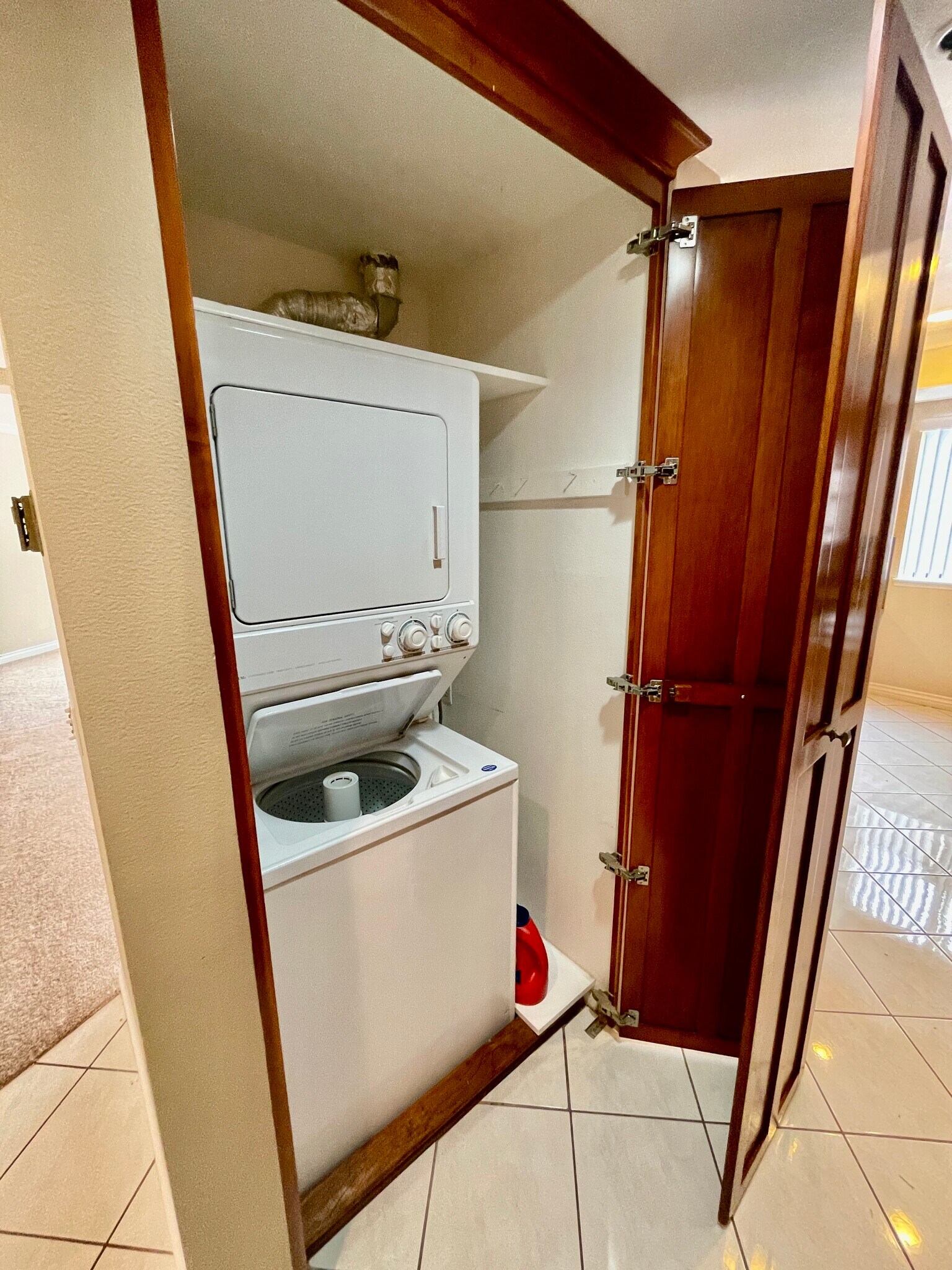 Building Photo - 120 The Village