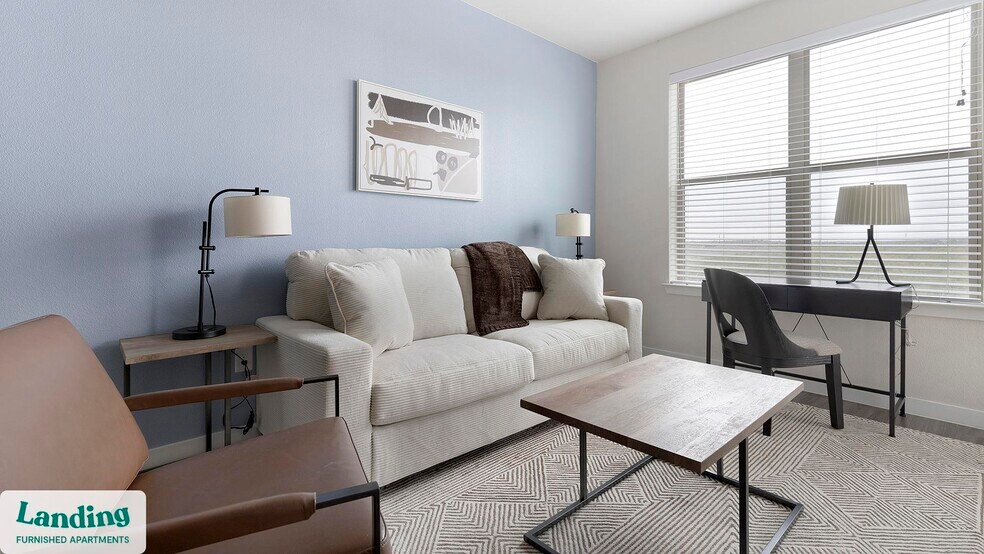 Primary Photo - 14015 Univ Pass