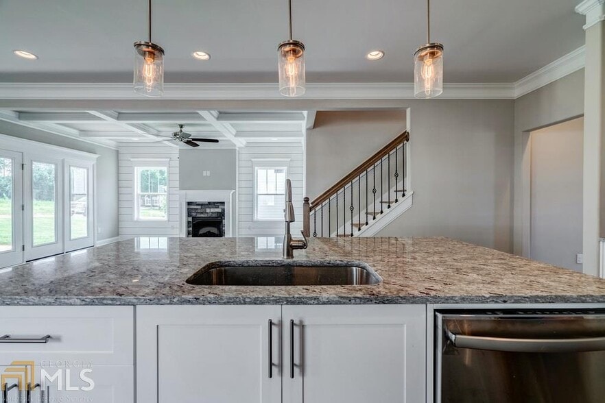 Building Photo - 1070 Bridle Trl