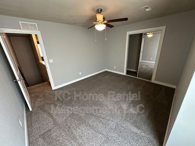 Building Photo - 10530 Kane Dr