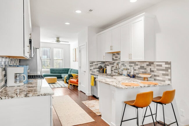 Building Photo - 1278 W 11th Ave