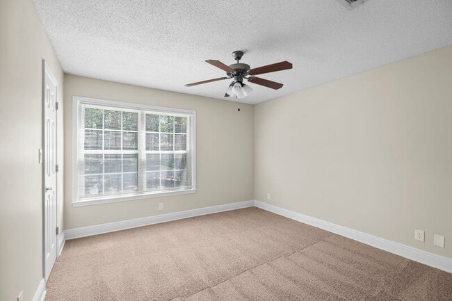 Building Photo - 4208 Santa Fe Pkwy