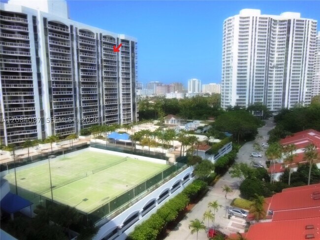 Building Photo - 3610 Yacht Club Dr