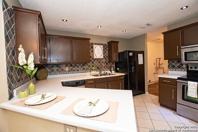 Building Photo - 4615 Camas-