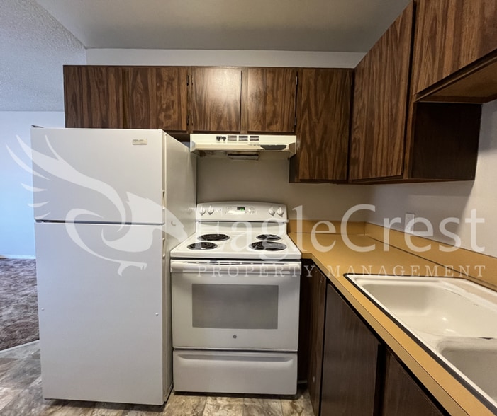 Building Photo - 17/19 S. Roosevelt