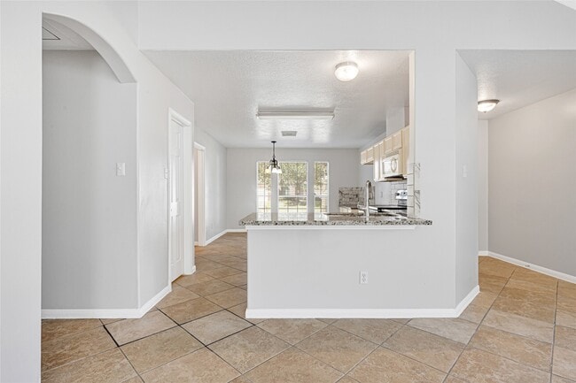 Building Photo - 17211 April Valley Ct