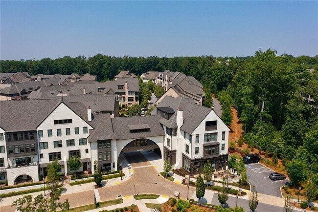 Building Photo - 6562 Beacon Dr