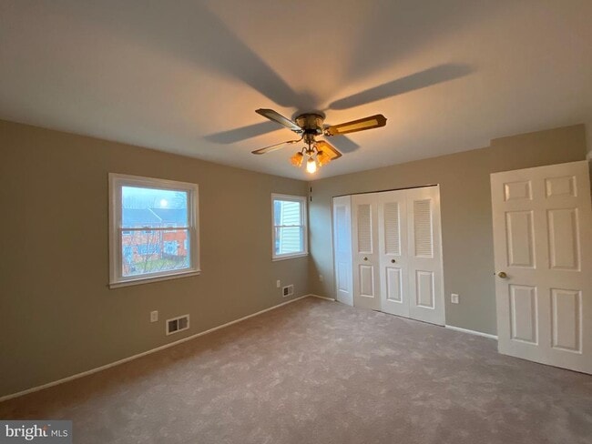 Building Photo - 3484 Beale Ct