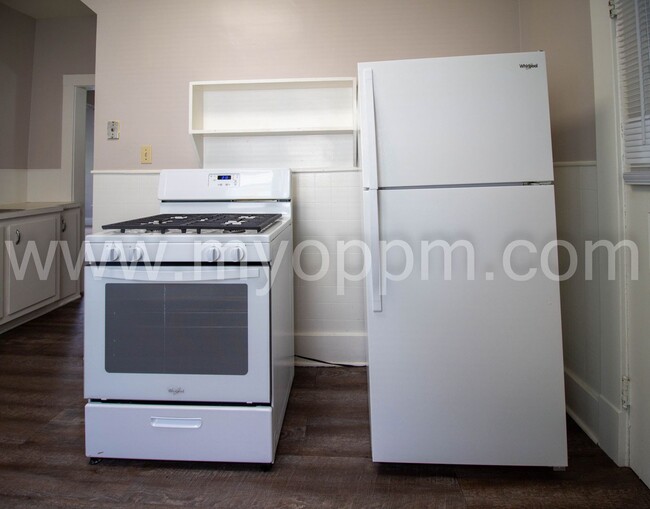 Building Photo - PRINZ 1020 N 32 St
