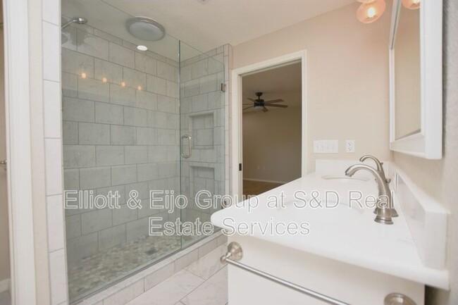Building Photo - 1606 Taylor Landing Dr