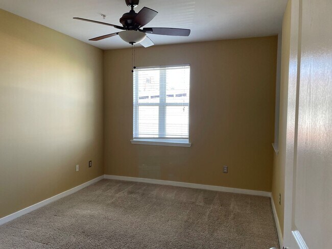 Building Photo - Sleek City Living: Oversized 2BR with Open...