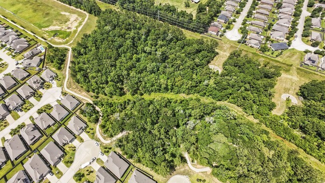 Building Photo - 3221 Climbing Gardens Ct