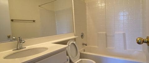 Building Photo - 10976 Ivy Hill Dr