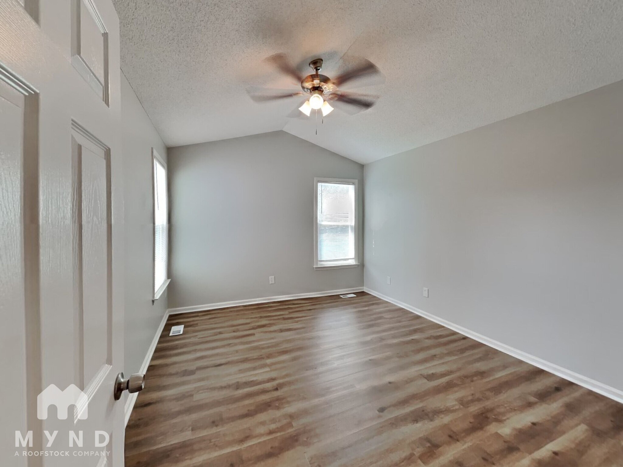Building Photo - 2209 Maybrook Dr