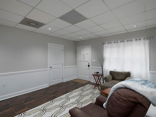 Building Photo - 2270 Pilgrim Mill Way