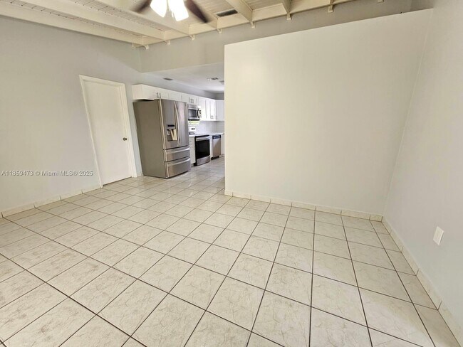 Building Photo - 13700 SW 18th Terrace