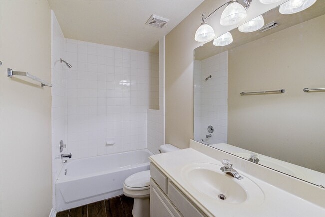 Building Photo - 14407 Jessica Falls Cir