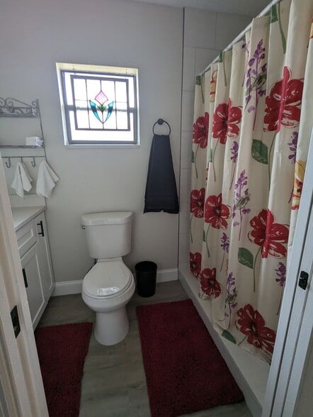 Building Photo - 3143 Elizabeth St