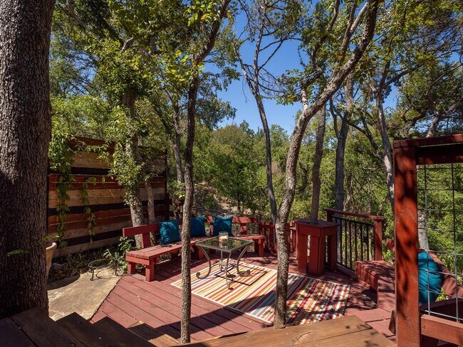 Building Photo - 10731 Cassia Dr