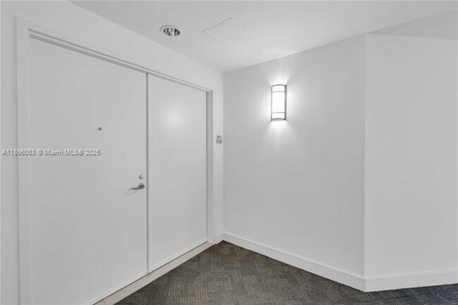 Building Photo - 3131 NE 188th St