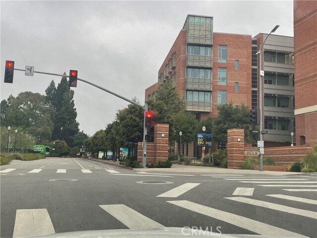 Building Photo - 2935 Westwood Blvd