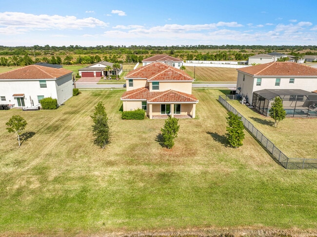 Building Photo - 13096 NW Copper Creek Dr