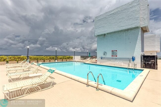 Building Photo - 936 Intracoastal Dr