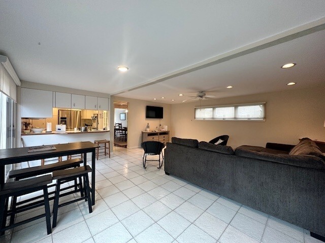 Building Photo - 3004 Winchester Ave