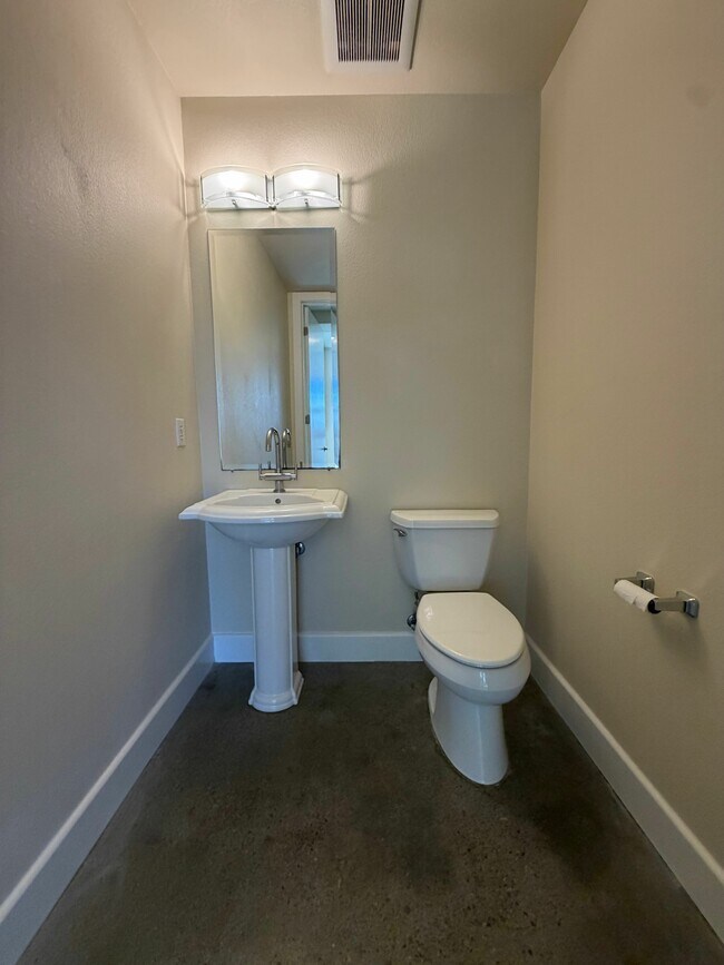 Building Photo - 7034 Santero Way