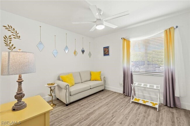 Building Photo - 1417 Chesapeake Ave