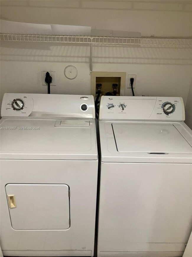 Building Photo - 4025 W McNab Rd