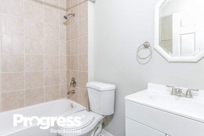Building Photo - 3027 Eagle Crossing Dr