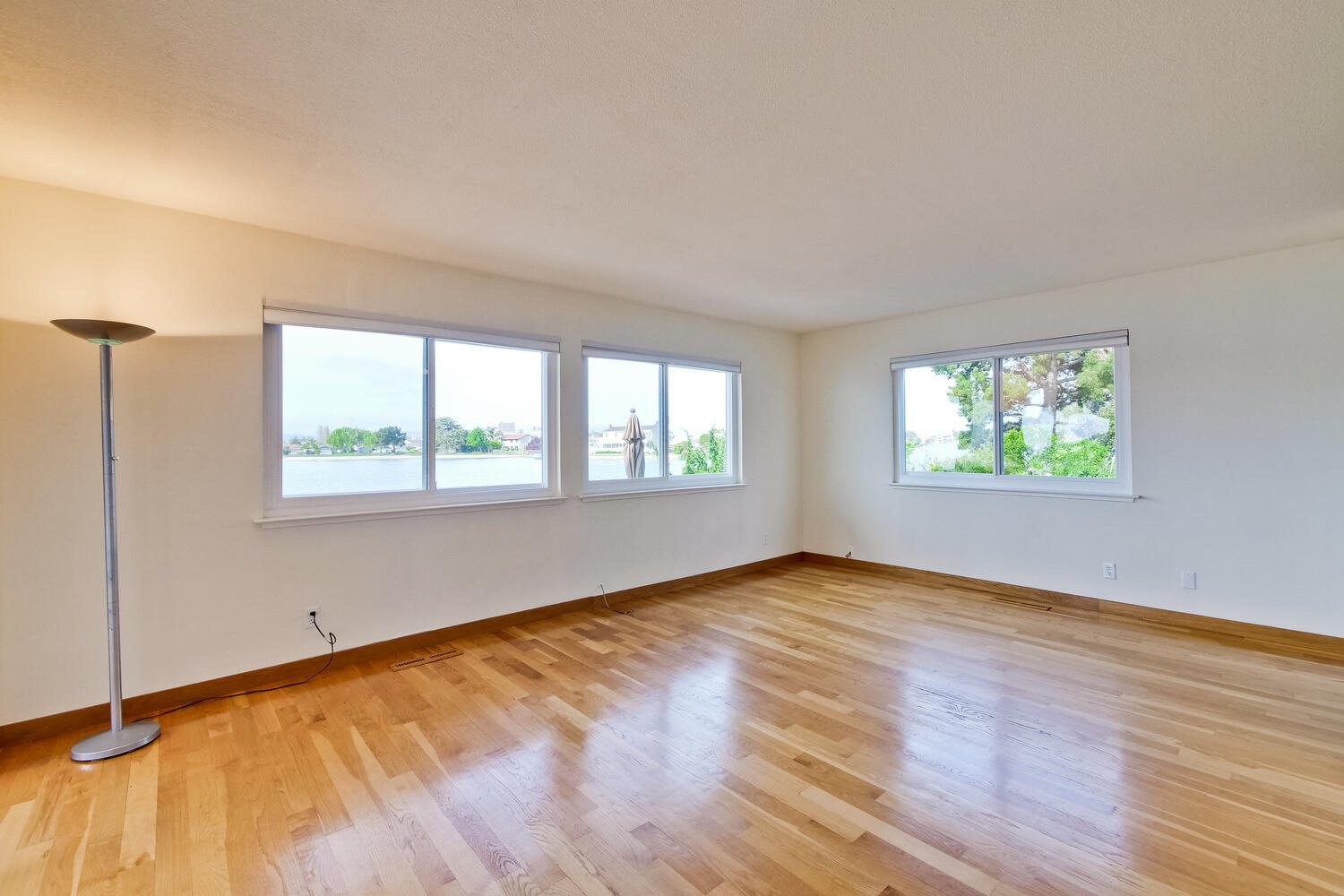 Building Photo - 255 Shearwater Is