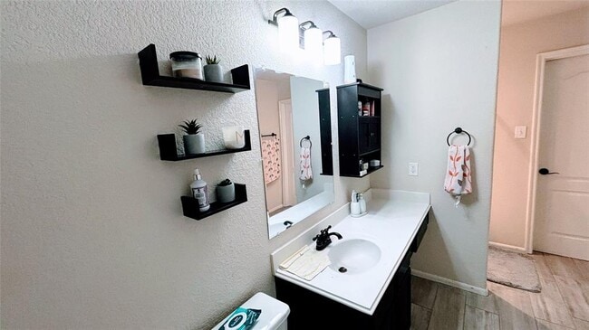 Building Photo - 2911 Ribbon Creek Way