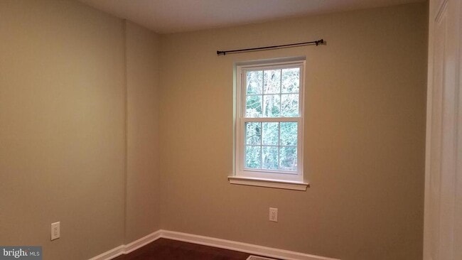 Building Photo - 5551 Winford Ct