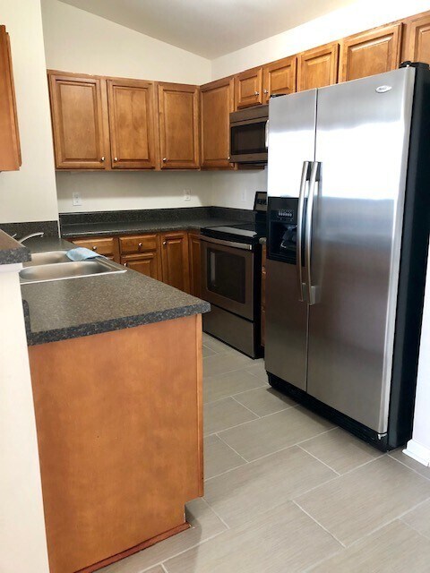 Building Photo - Beautiful 2 bedroom 2 bath Condo for rent ...